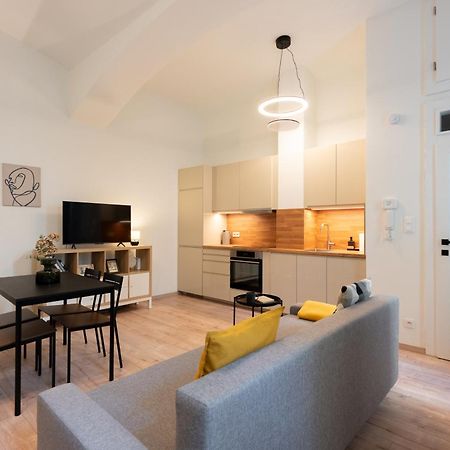 Appartamento Eclectic And Design Duplex In Praga Esterno foto